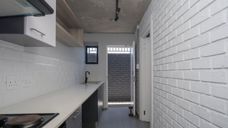 1 Bedroom Property for Sale in Observatory Western Cape